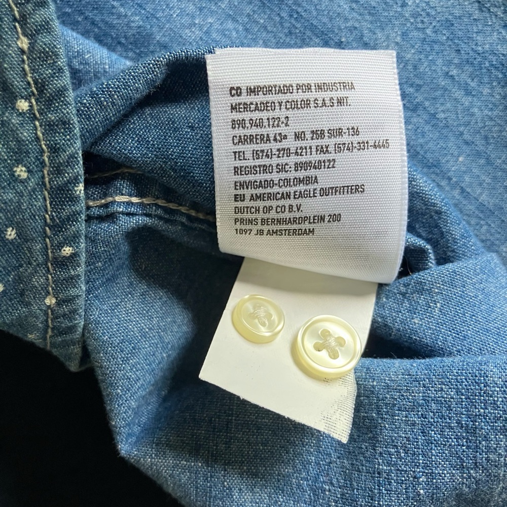 American Eagle Polka Dot Chambray Shirt - Picture 6 of 8